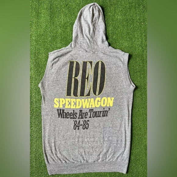 REO SPEEDWAGON Wheels Are Tourin 84-85 Sleeveless Hoodie Sweatshirt Size Large - Picture 2 of 5